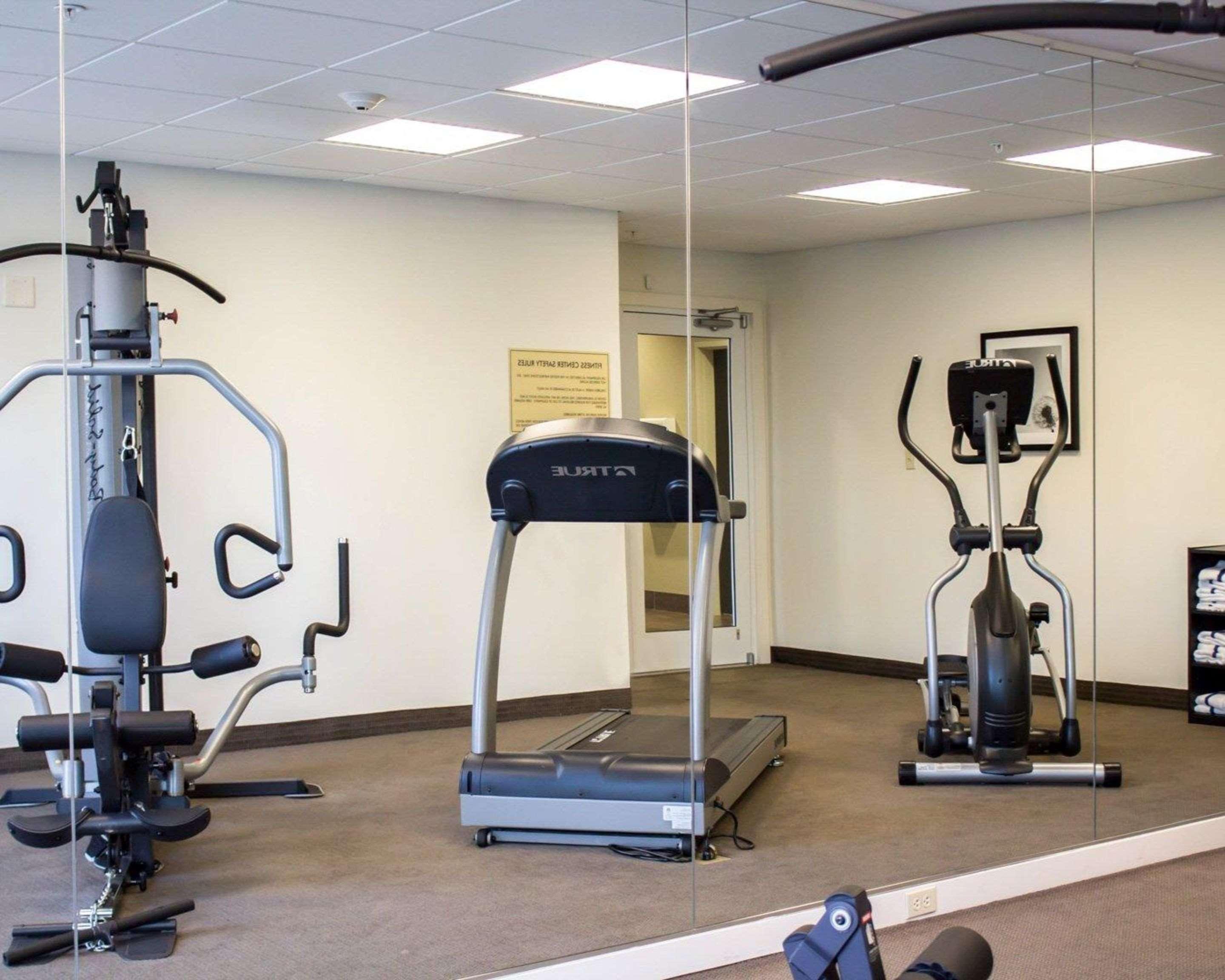 Sleep Inn & Suites Moundsville - Wheeling Εξωτερικό φωτογραφία
