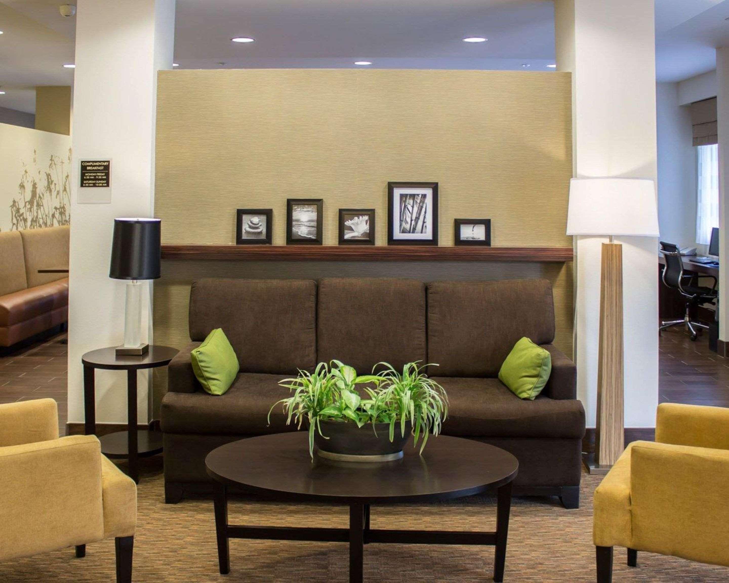 Sleep Inn & Suites Moundsville - Wheeling Εξωτερικό φωτογραφία