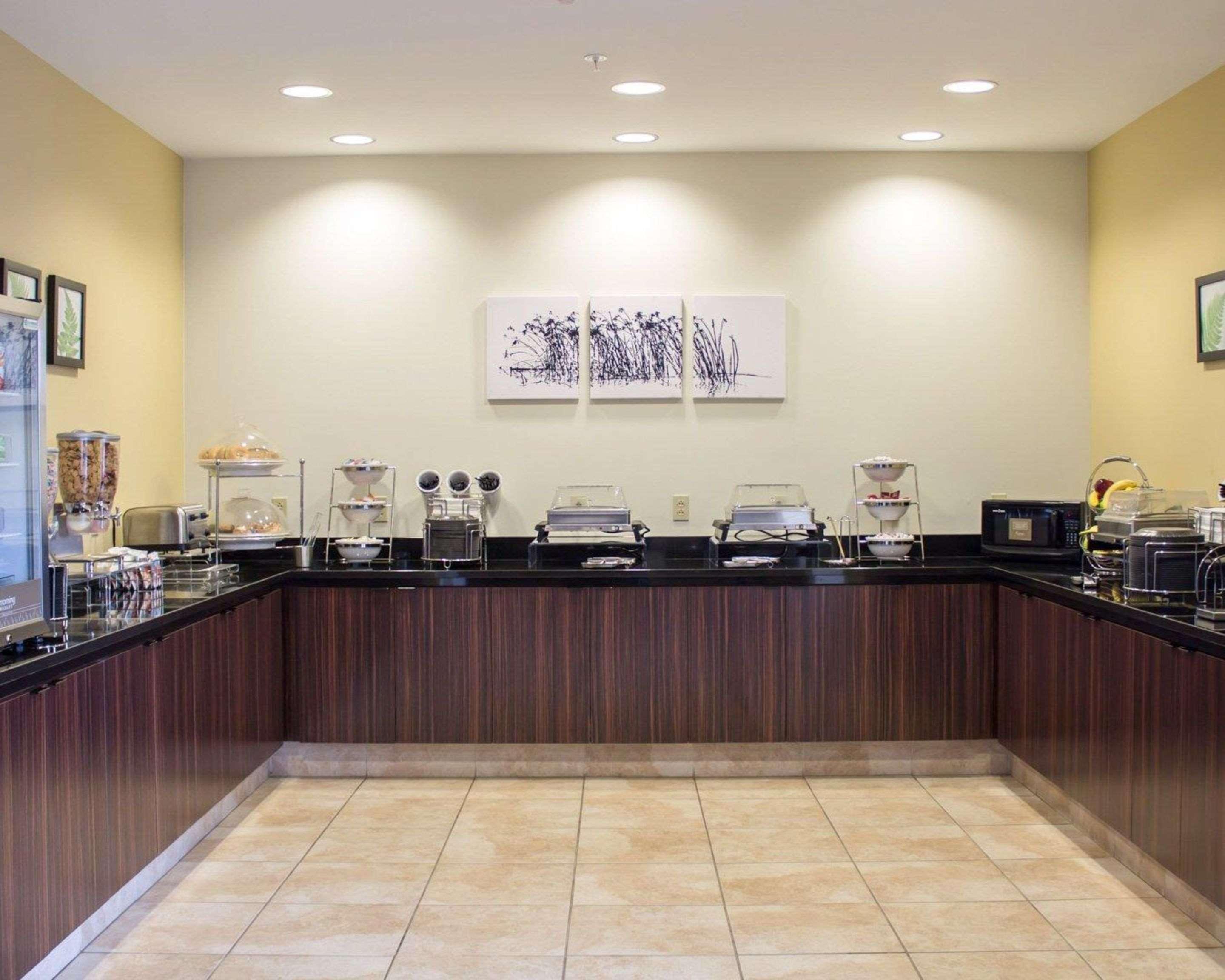Sleep Inn & Suites Moundsville - Wheeling Εξωτερικό φωτογραφία
