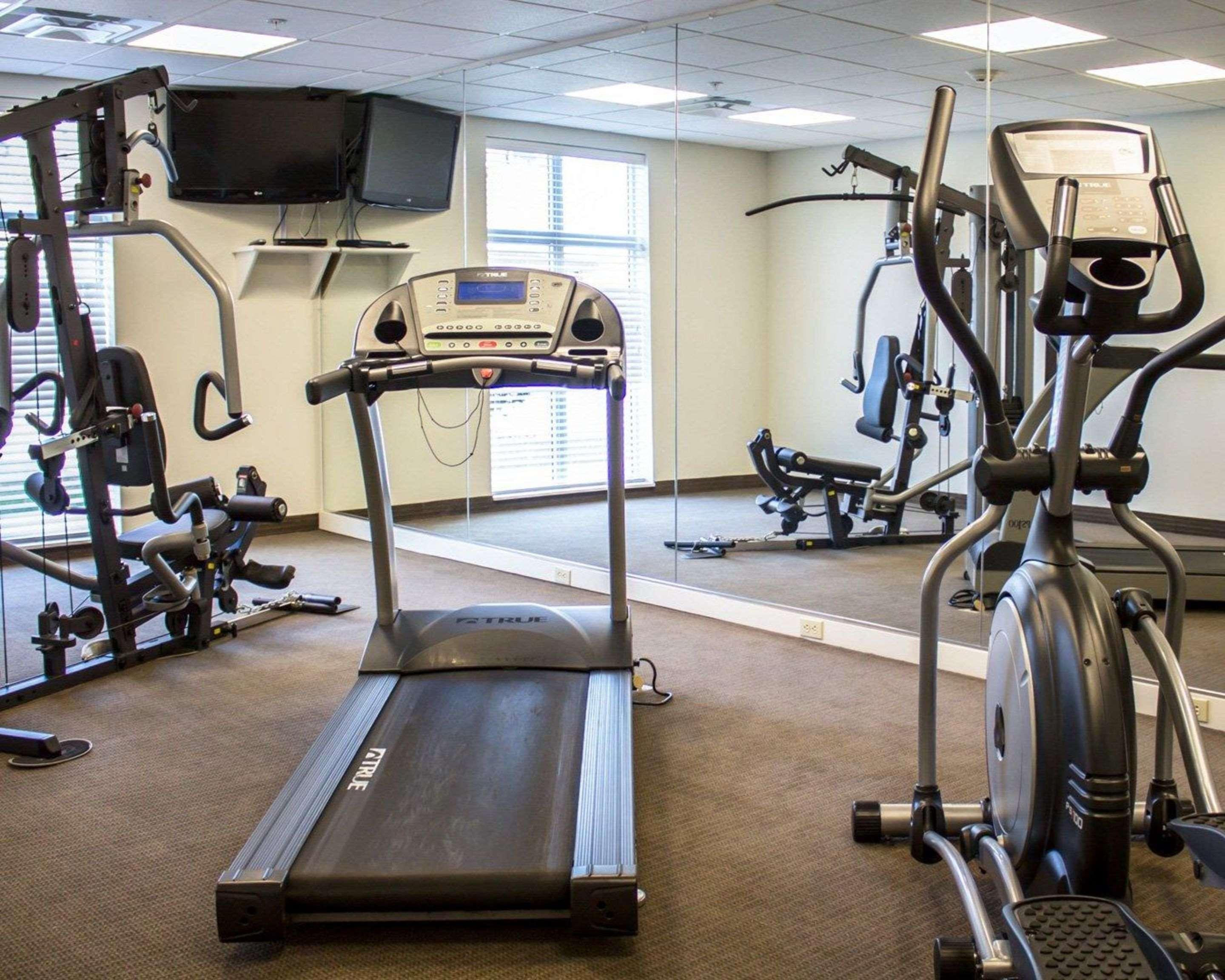 Sleep Inn & Suites Moundsville - Wheeling Εξωτερικό φωτογραφία